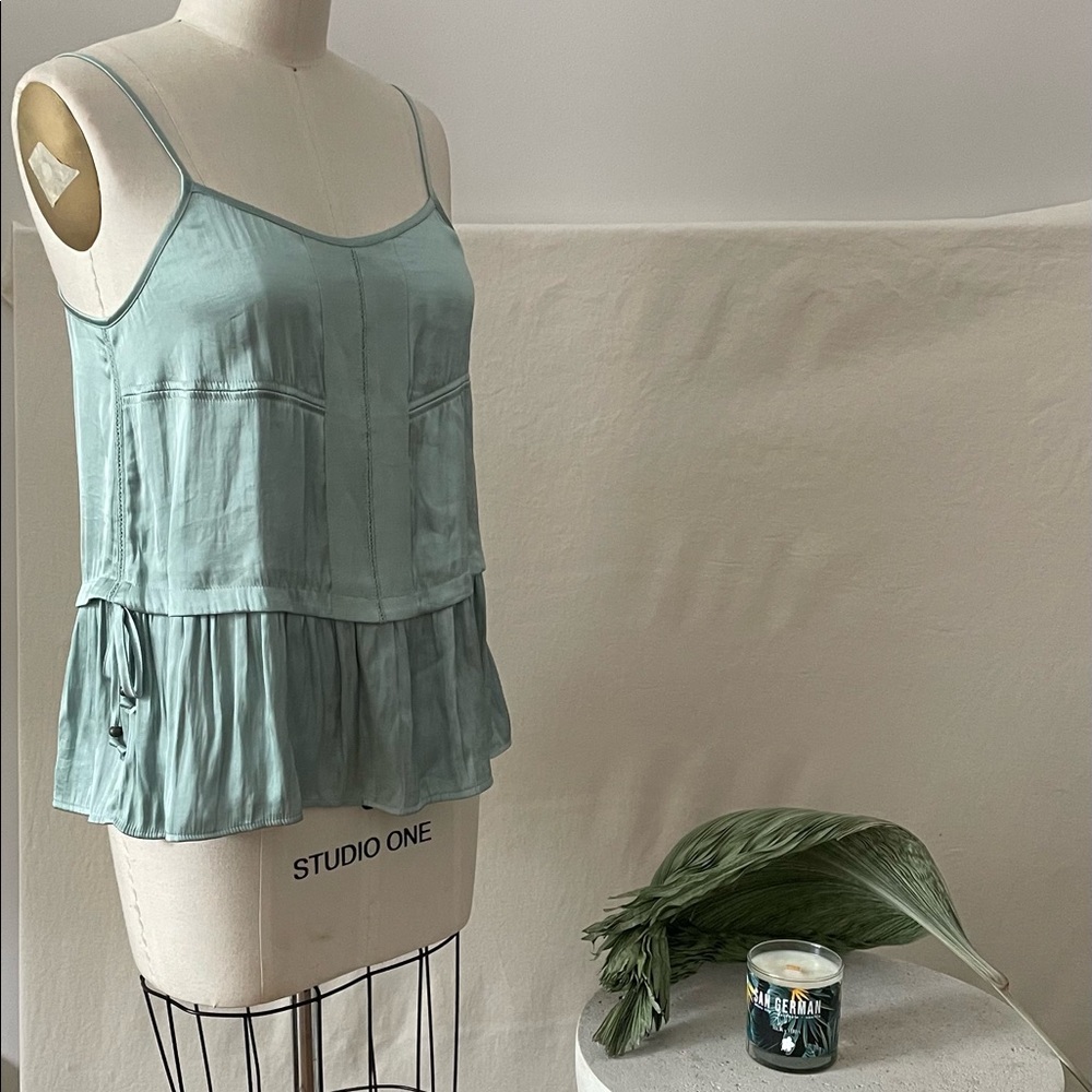Chelsea and Violet Greenish Turquoise Top
